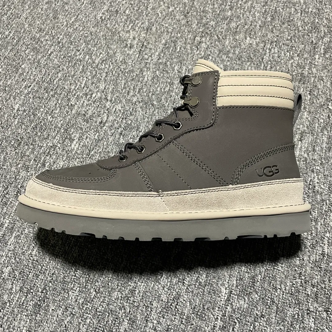 Pick up locally 💰640. The core recommendation is good price. The platform is exclusively for foreign trade. UGG men's snow boots 1097089. The foreign trade platform is full of Z. High-end retail is exclusively for quality. Produced by the production line of a ten-year-old brand shoemaking factory. Pay attention to every detail. Longfeng A-grade genuine sheep fur is integrated. Created in full compliance with the ZP process. Size: 40 41 42 43 44